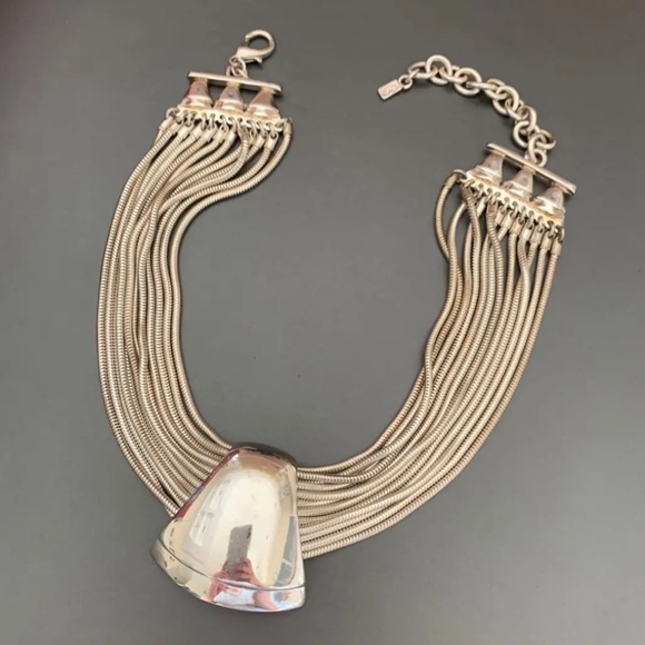 Karl Lagerfeld Authentic Vintage Silver Necklace - Picture 3 of 6